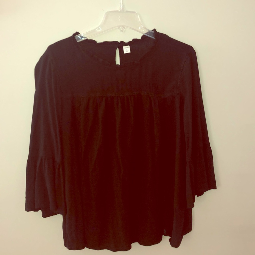 Old navy top.  Very versatile!